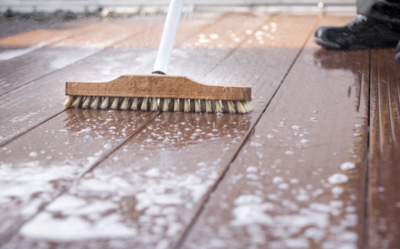 composite decking cleaning guide